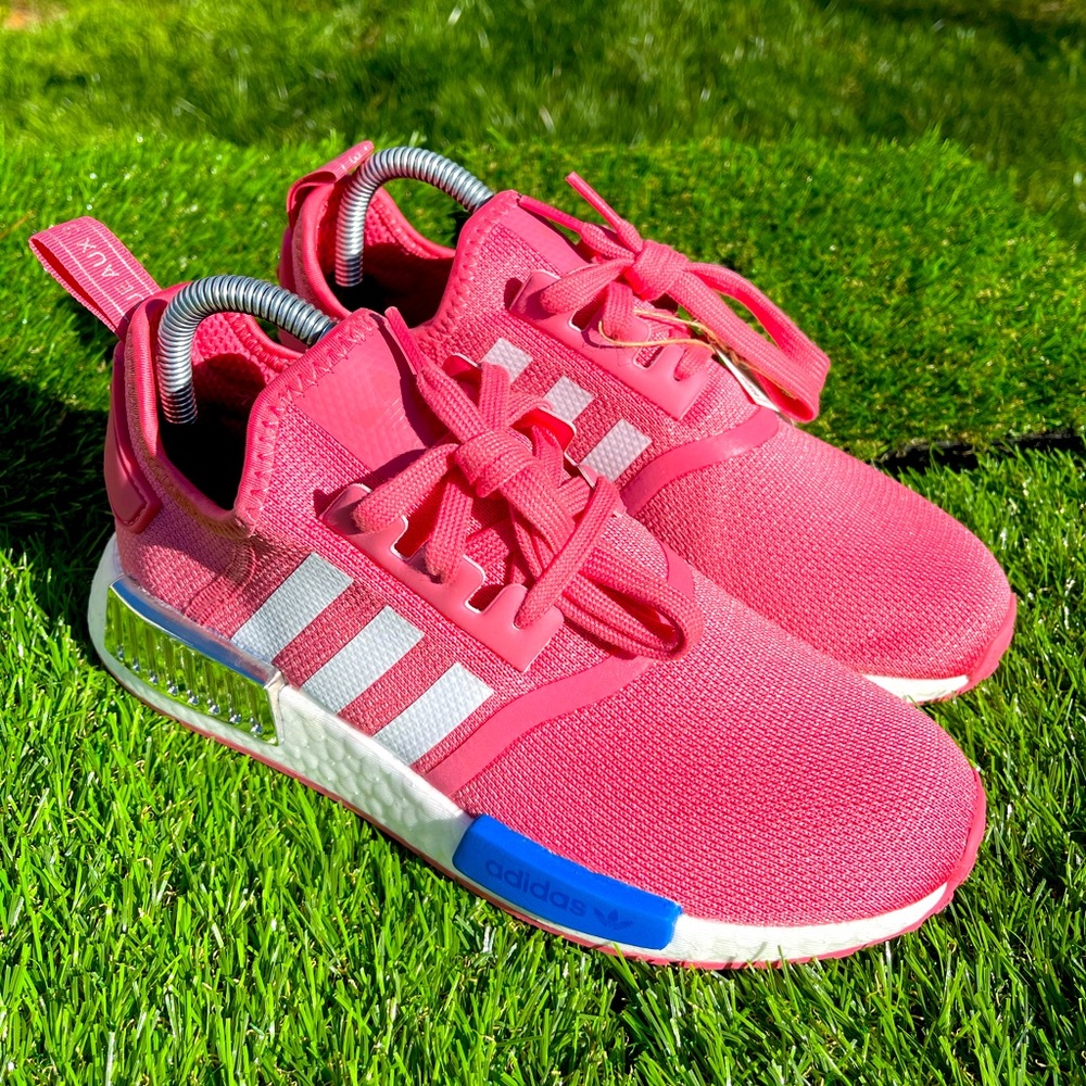 Adidas NMD R1 Hazy Rose